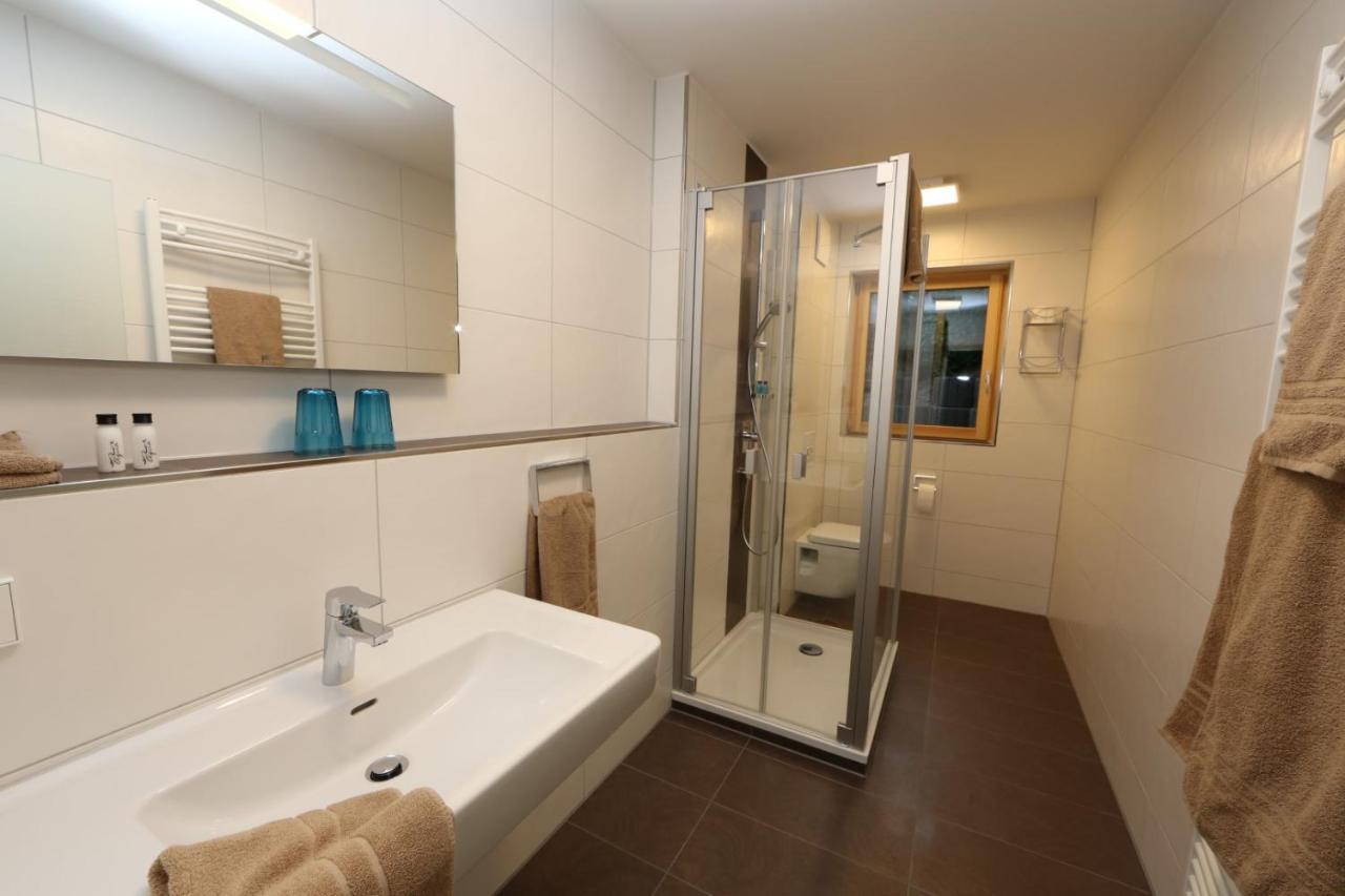 Leidringer Gaestehaus Gmbh Rosenfeld Extérieur photo