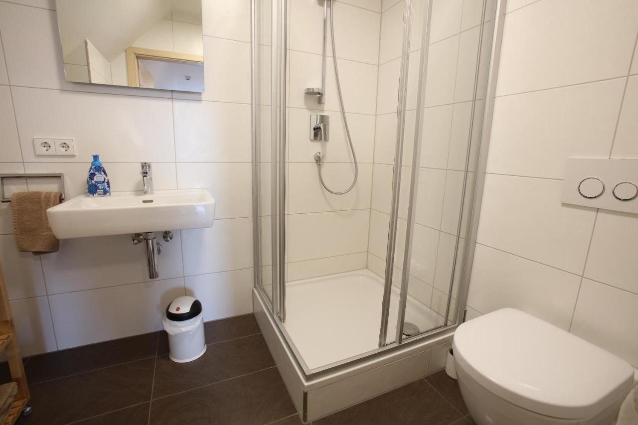 Leidringer Gaestehaus Gmbh Rosenfeld Extérieur photo